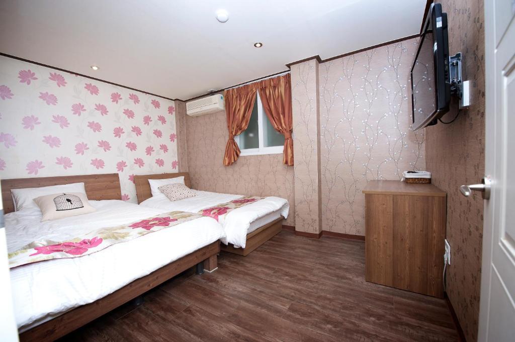 Shinchon Guest House Seoul Værelse billede